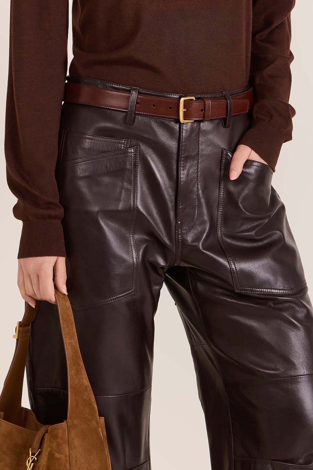 תמונת כל הלוק של חגורה